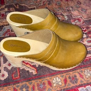 LL bean wood wooden clogs slides mules 9